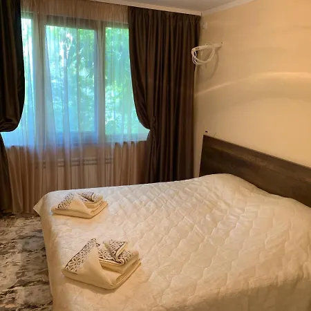 Апартамент Лукс Царевец-Център Apartment *